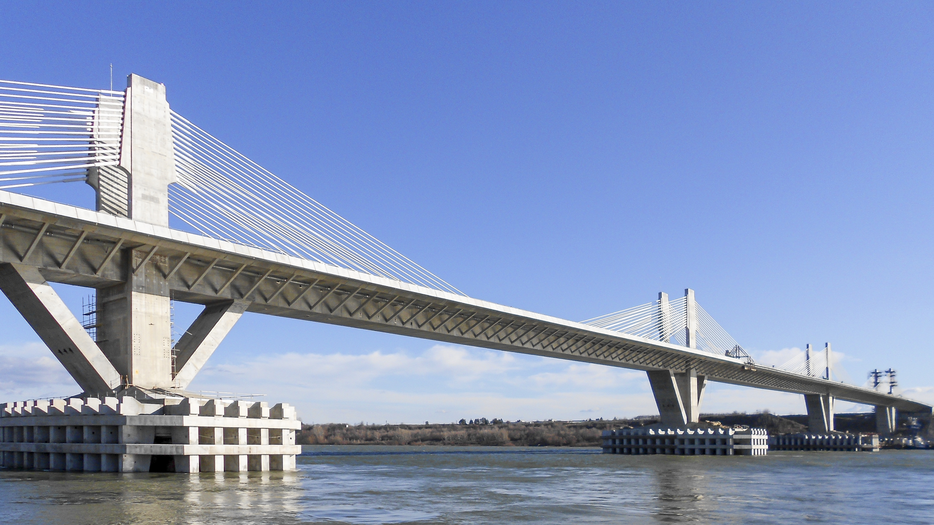 Puente Vidin – Calafat sobre el río Danubio. Rumania-Bulgaria. 2012.