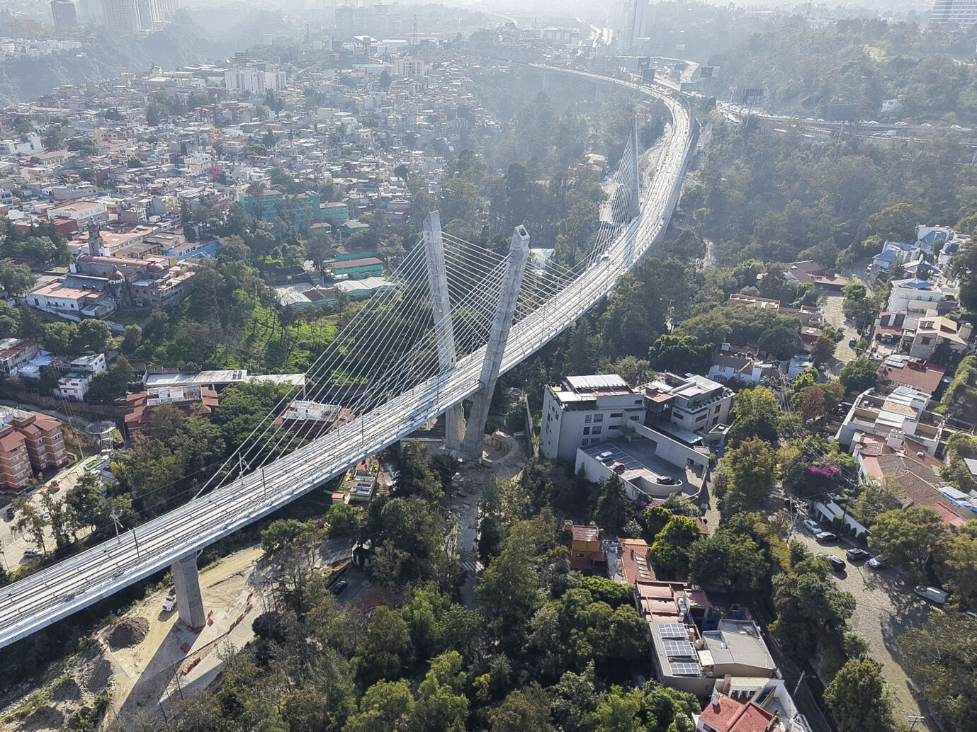 Primer recorrido del tren en el viaducto de Conagua